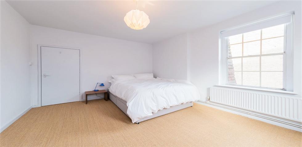 Modern  Sharers Apartment Portnall Road , Queens Park